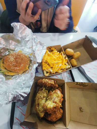 Photo of Fat Twins MK - 14 Secklow Gate W, Milton Keynes MK9 3AT